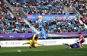 五大联赛球员抢断排行榜：加纳领跑英超球员表现抢眼